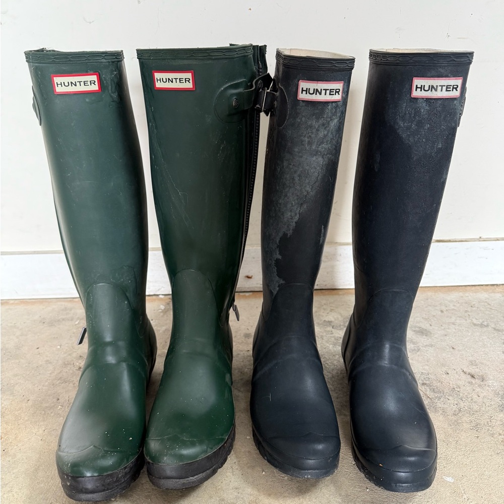 Hunter Classic Green and Black Boots